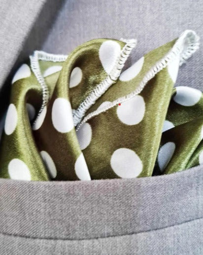OLIVE DOT POCKET SQUARE (13 - 13 INCHES)