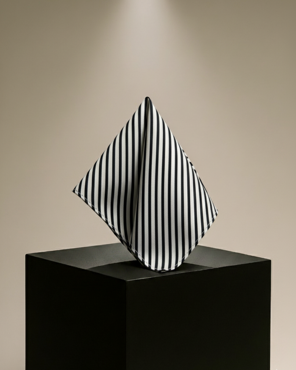 MONOCHROME STRIPE POCKET SQUARE (13 - 13 INCHES)