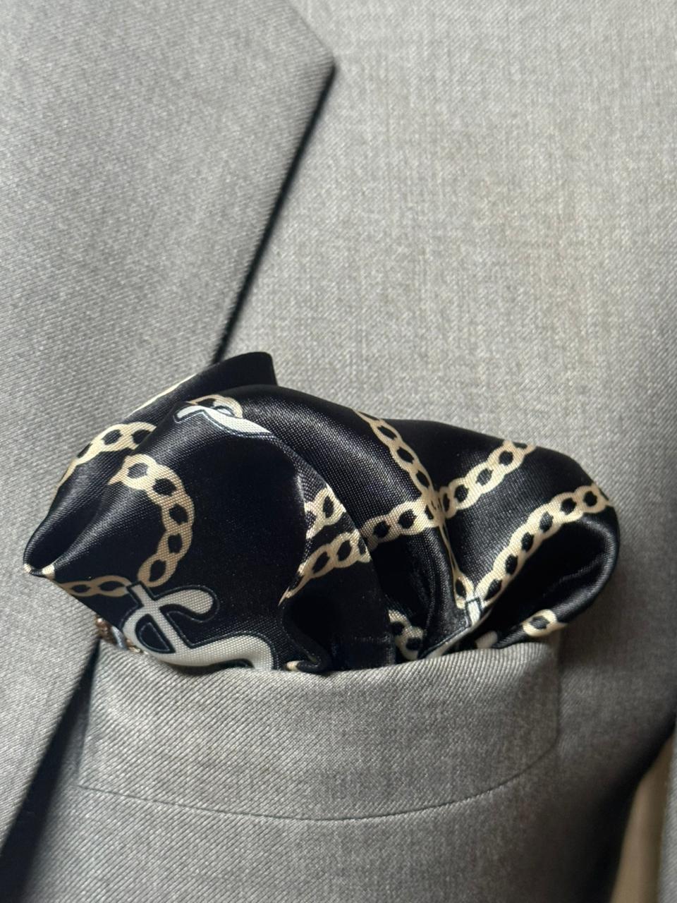MIDNIGHT CHAIN MONOGRAM POCKET SQUARE (13 - 13 INCHES)